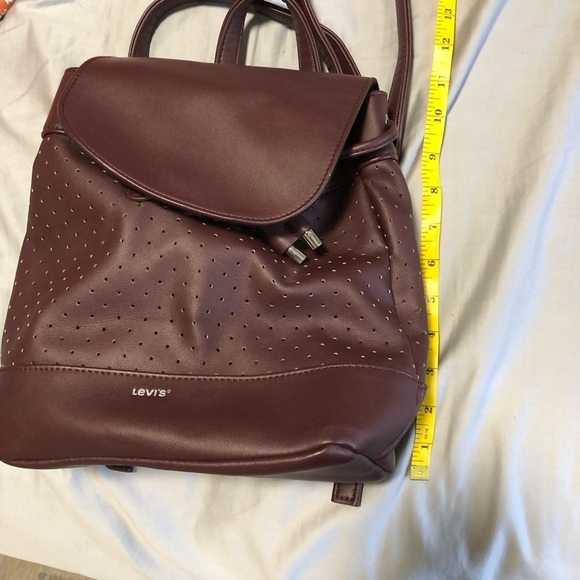 Levi’s mini backpack drawstring purse faux leather - Picture 7 of 7